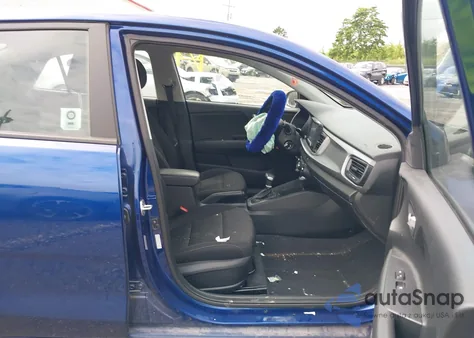 2020 Kia Rio S z USA, uszkodzony, nr VIN 3KPA24AD5LE316965